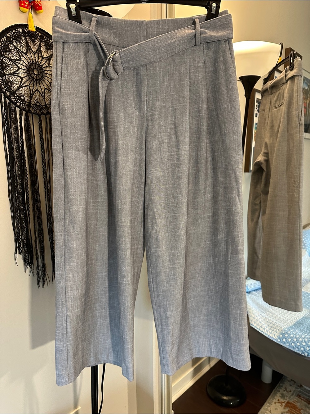 Light Gray Wide-Leg Women’s Trousers with Belt Ann Taylor